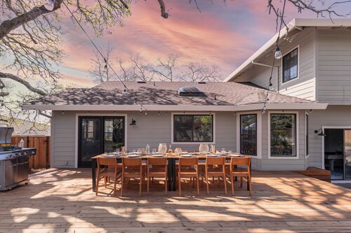 Jasmine by Avantstay Entertainers Paradise w/ Hot Tub, Pool Table & Large Patio