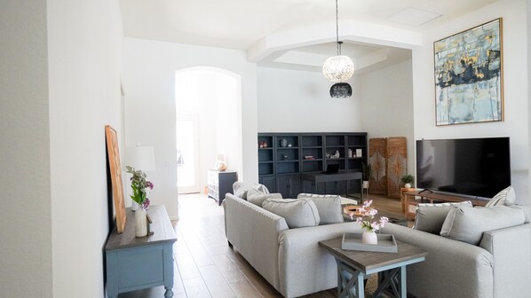 Smart TV, books, offices, computer monitors