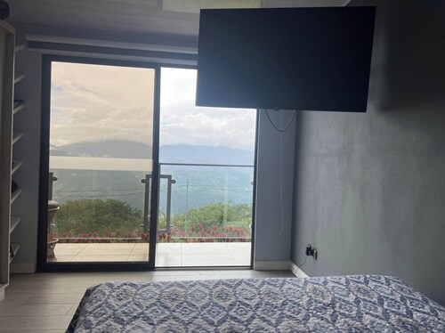 Rent of Beautiful Country House.