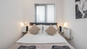 Business Apartment, Private Bathroom, City View | 2 bedrooms