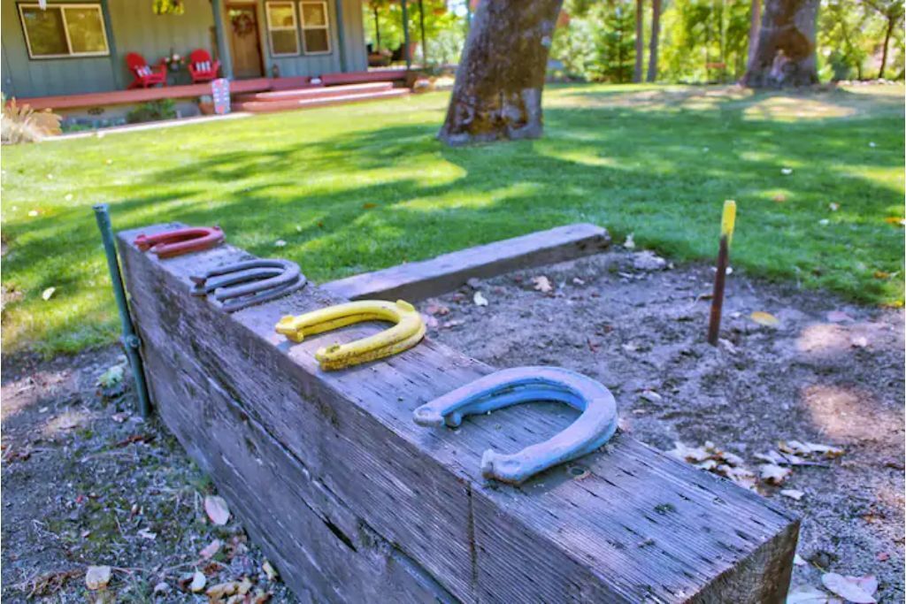 Heavenly Rogue River Retreat