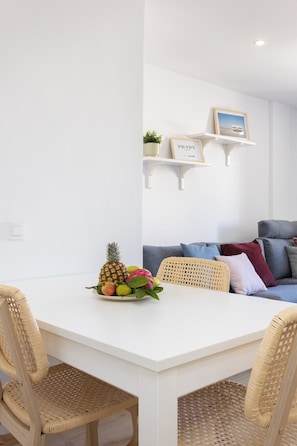 Dining - Home2Book Stunning & Comfy Apartment Santa Cruz (Santa Cruz de Tenerife)