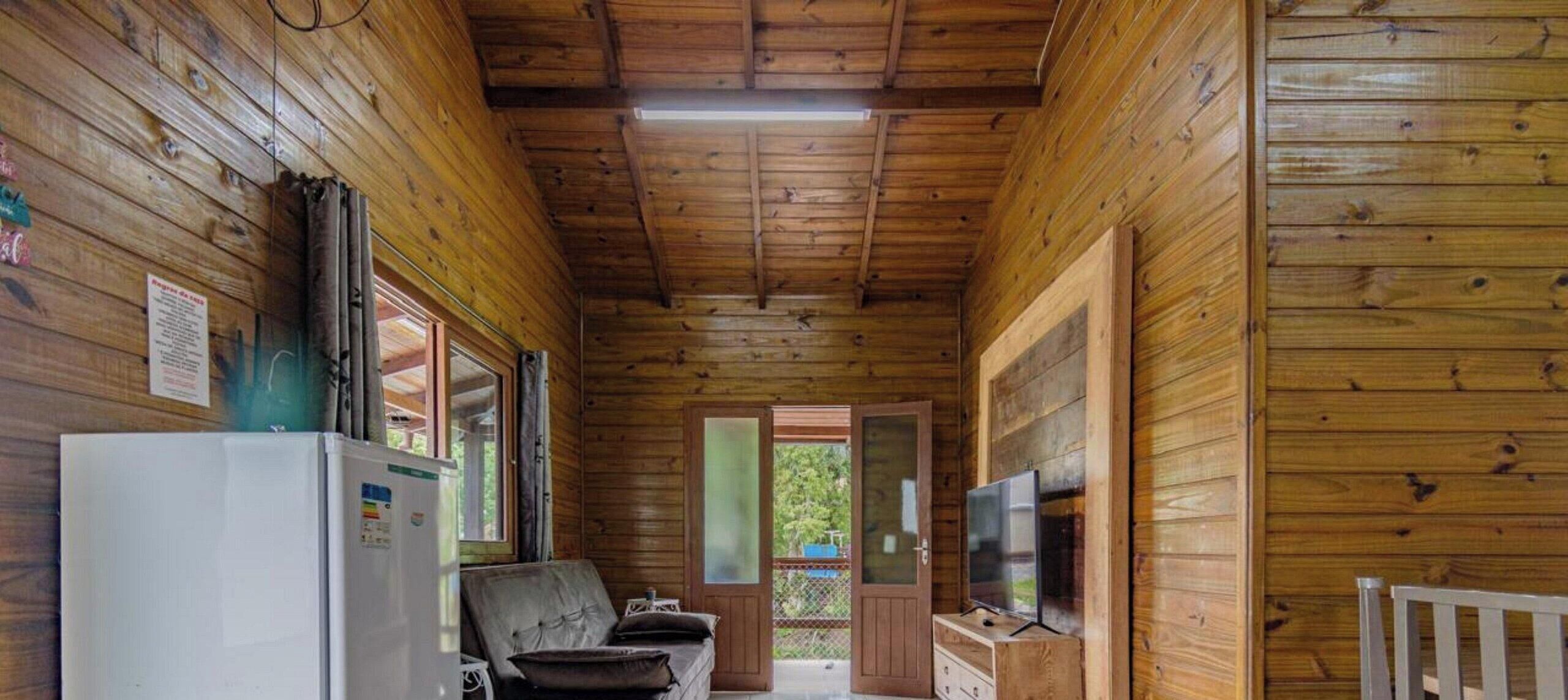 Casa premium, acesso à piscina | Área de estar | TV LED 55 polegadas com canais digitais, TV