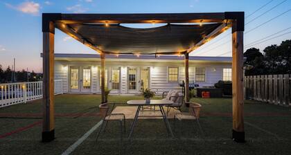 The Boat House Loft | Waterfront Rooftop Terrace