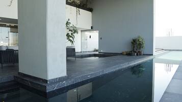 Piscine extérieure, piscine chauffée