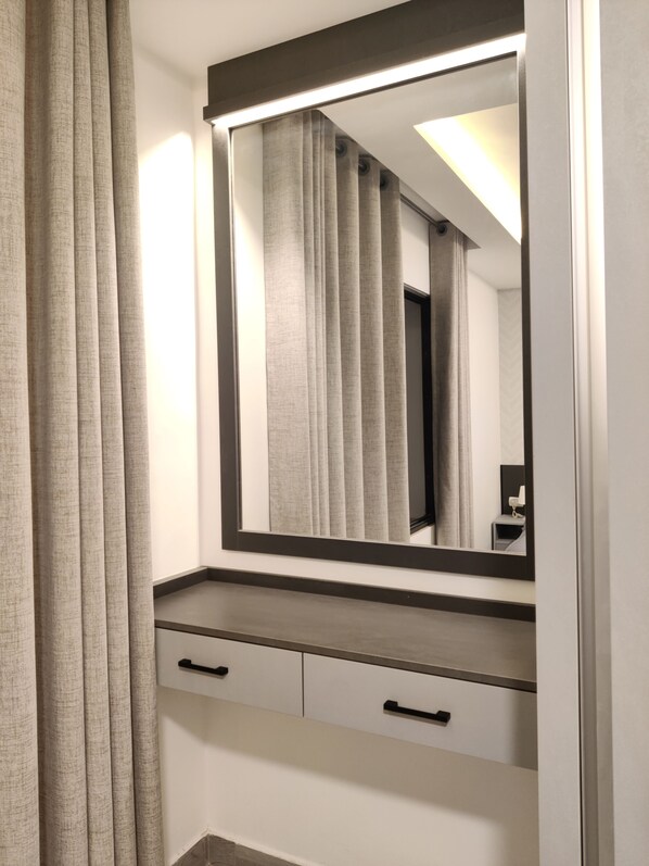 1 bedroom, iron/ironing board, free WiFi - Lovley 1-bedroom rental unite (Amman)