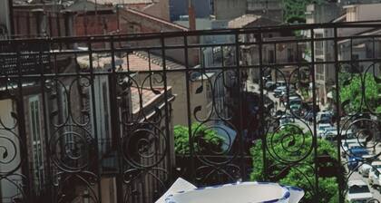 Period palace, b&b service, panoramic terrace with castle view