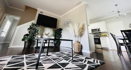 Stylish & Cozy 3bed Retreat with modern amenities!