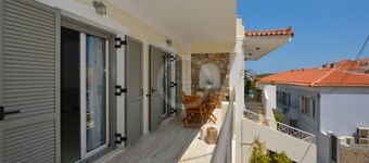 A contemporary inn situated in the center of Ermioni
