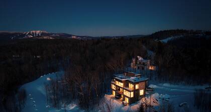 Villa Summit | Movie Theater | Game room | Views | Hot Tub & Sauna | Tremblant Living
