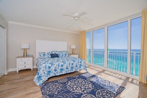 3 bedrooms, iron/ironing board, travel cot, free WiFi