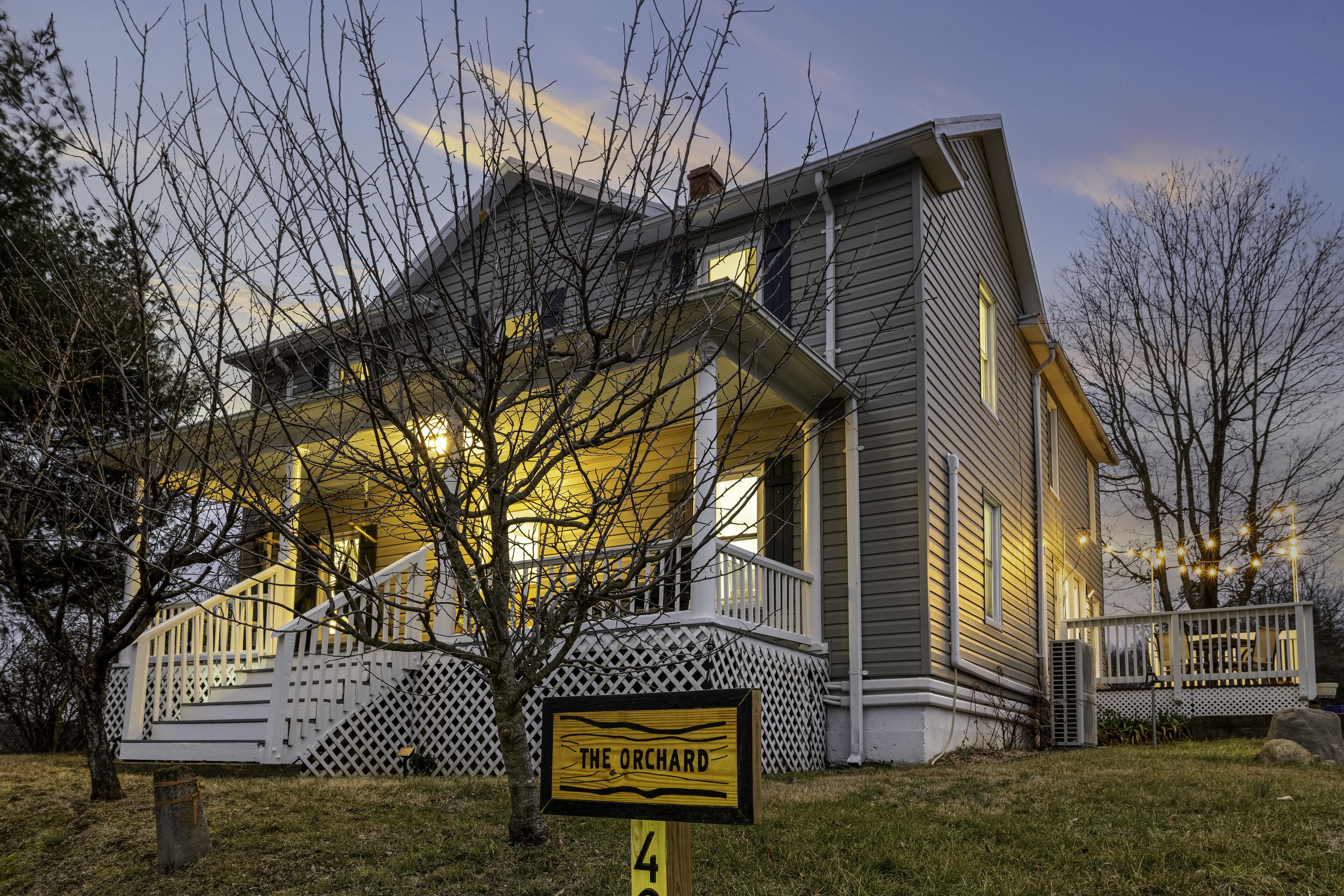 Renovated Home w/ Mountain Views, 4 mins to Luray Caverns