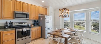 Salt Cured – Spacious 4BR Cape San Blas Retreat