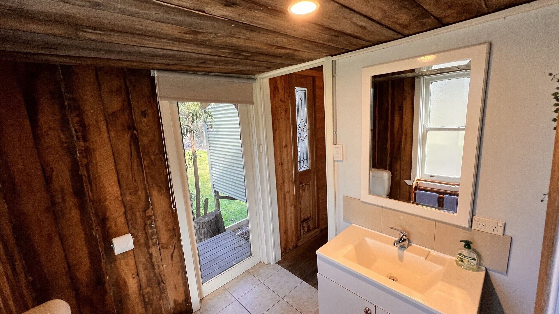 Unique & Tranquil Property - Mingling Waters