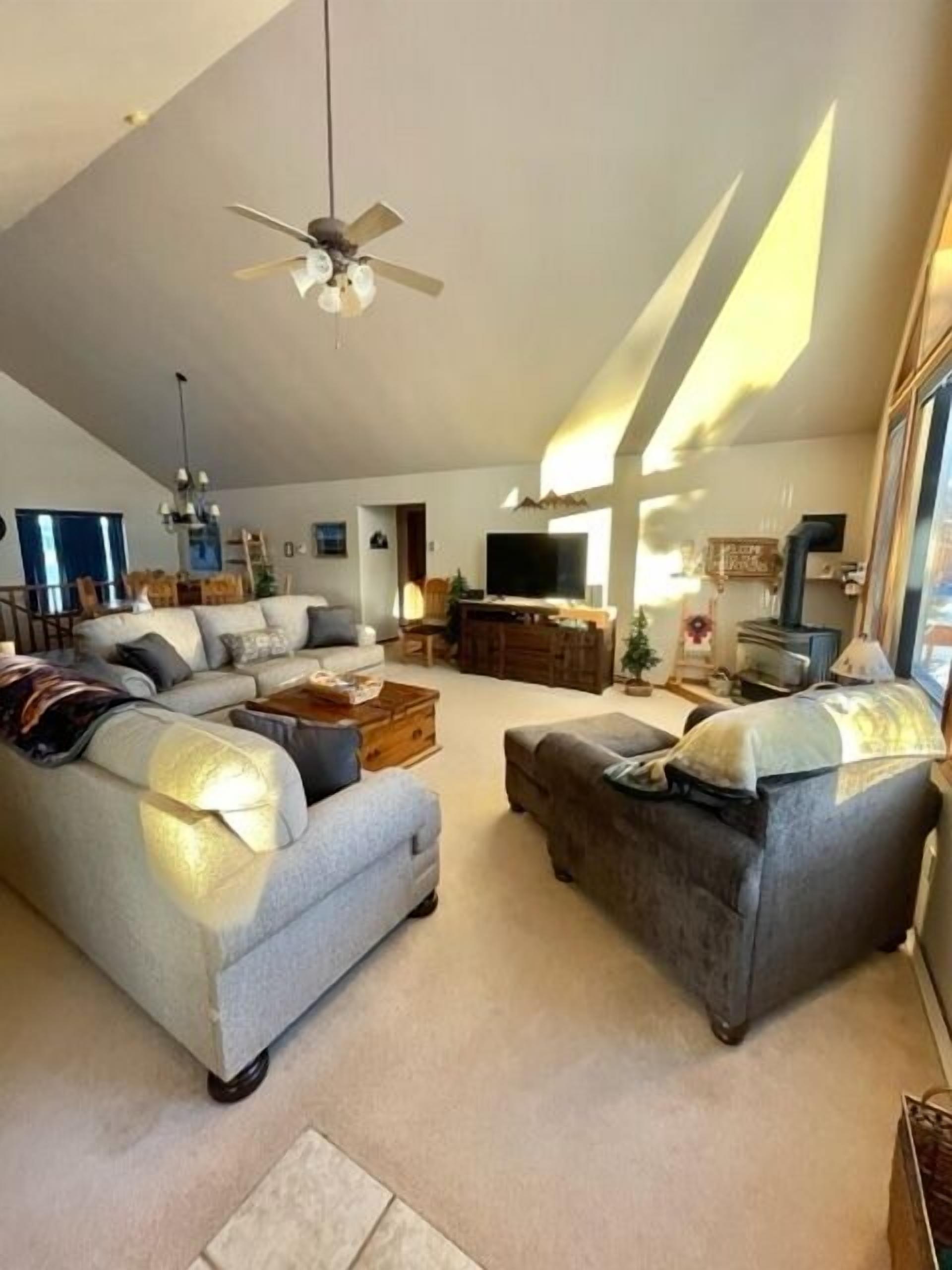 Beautiful Lake Hatcher Home with Views of Pagosa Peak. 