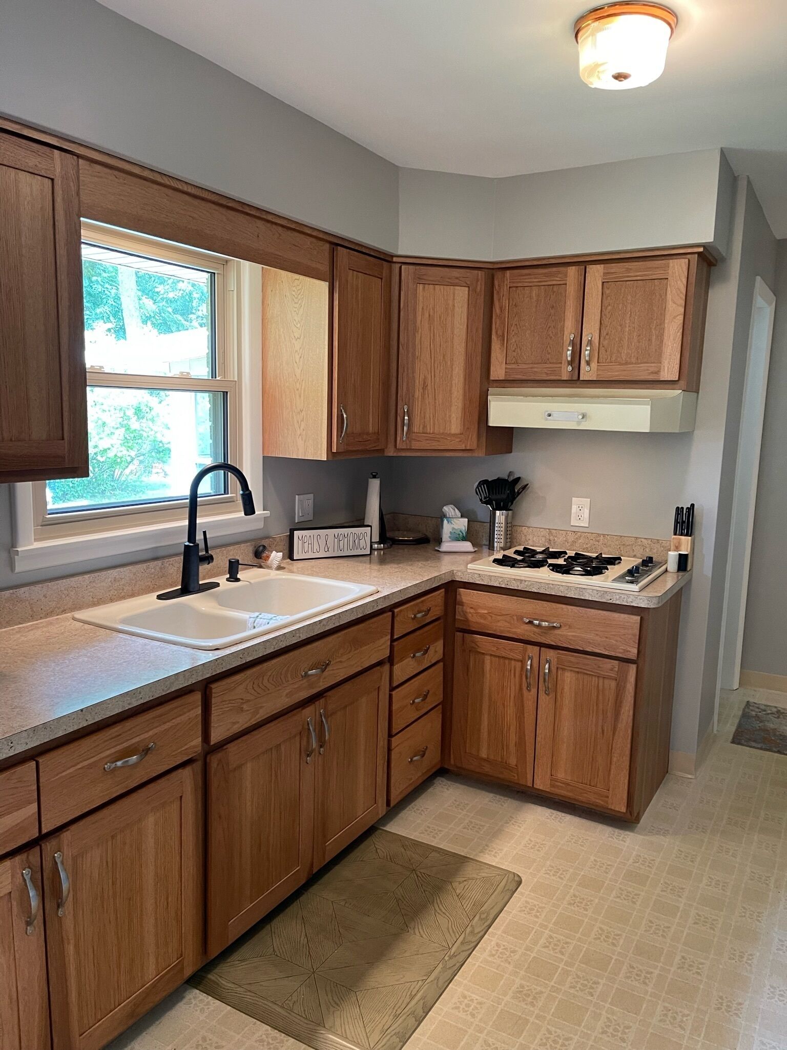 Charming Family Home near Notre Dame/Saint Mary's/Bethel/IUSB