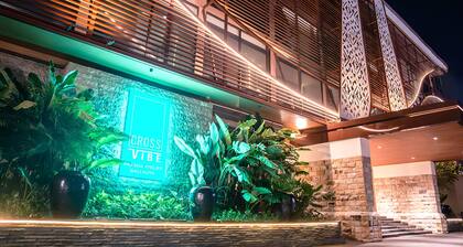 Cross Vibe Paasha Atelier Bali Kuta