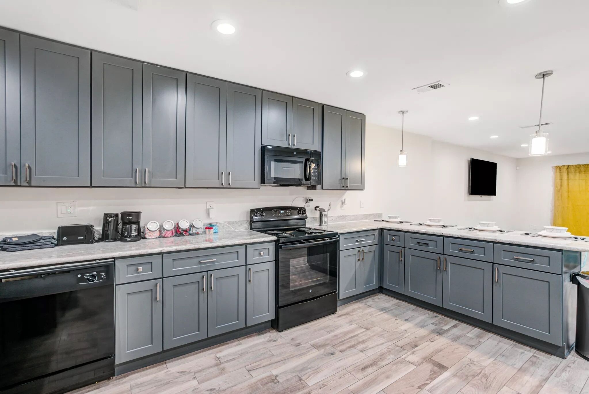 Trendy 2 bedroom 2.5 bath Townhouse in Midtown Houston