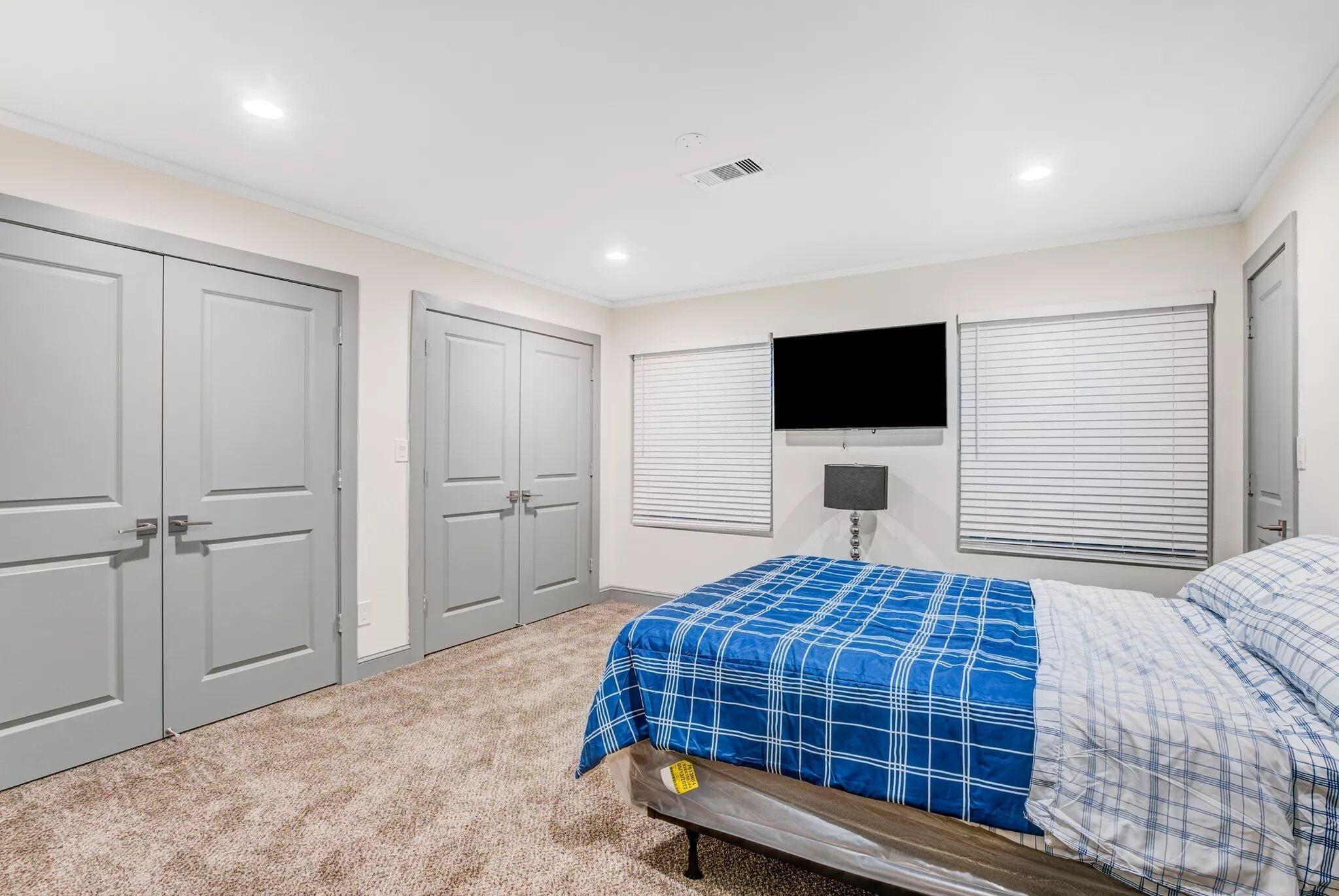 Trendy 2 bedroom 2.5 bath Townhouse in Midtown Houston