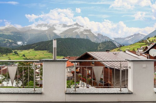 Apartment 'Wohlfühlnest' mit Bergblick, privater Terrasse und WLAN