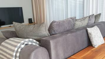 Smart-TV, Bücher