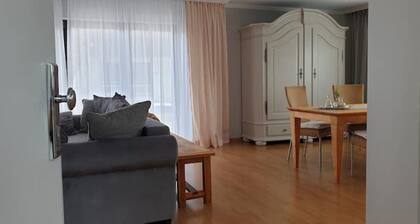 Bright new apartment with dream view modern, comfortable with train connection
