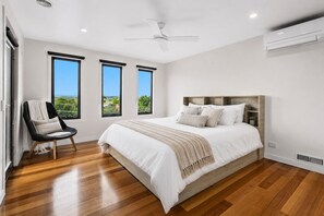 6 slaapkamers, een bureau, gratis wifi, beddengoed