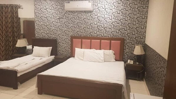Executive Room - Hotel Eden Rock (Rawalpindi)