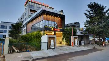 ์๋ฐ ์์ค ์ ๋ฉด