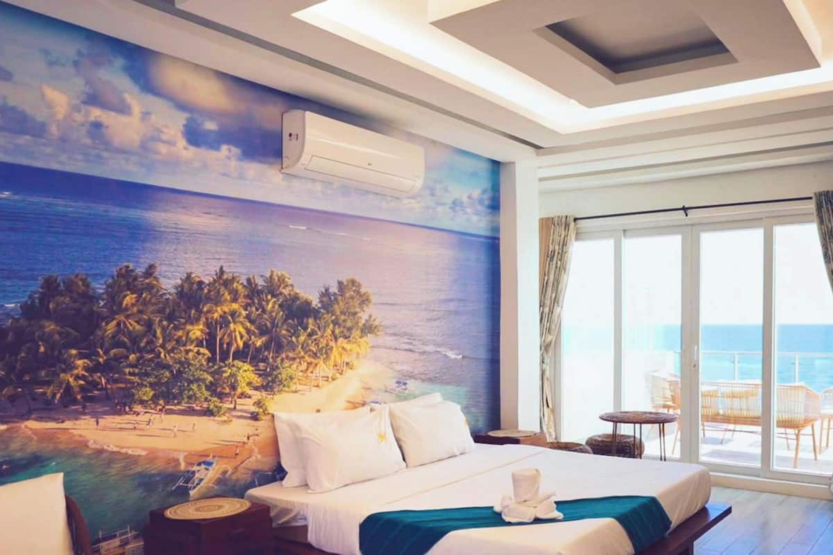 Suite studio exĂ©cutive, 1 chambre, balcon, vue sur la mer | DĂ©cor unique, systĂšme dâinsonorisation, accĂšs au Wi-Fi (inclus)