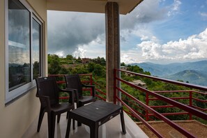 Deluxe Room | View from room