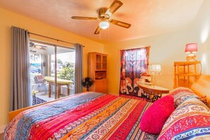 1 dormitorio, tabla de planchar con plancha, wifi y ropa de cama