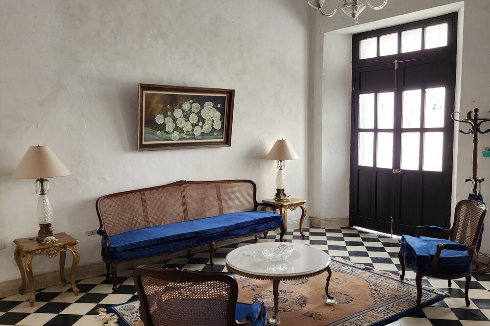 Casa Maria in Historic Center