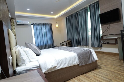 Olessia hotel located in the  heart of city,