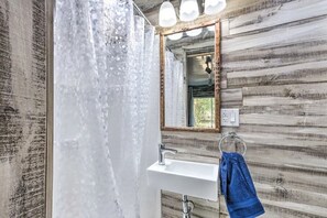 Bathroom - Cute Tiny Shipping Container Studio Unit A (Gainesville)