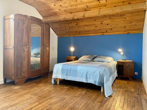 5 bedrooms, free WiFi