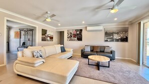 TV - Marignano Country Homestead (Broke)