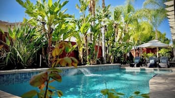 Piscine extérieure