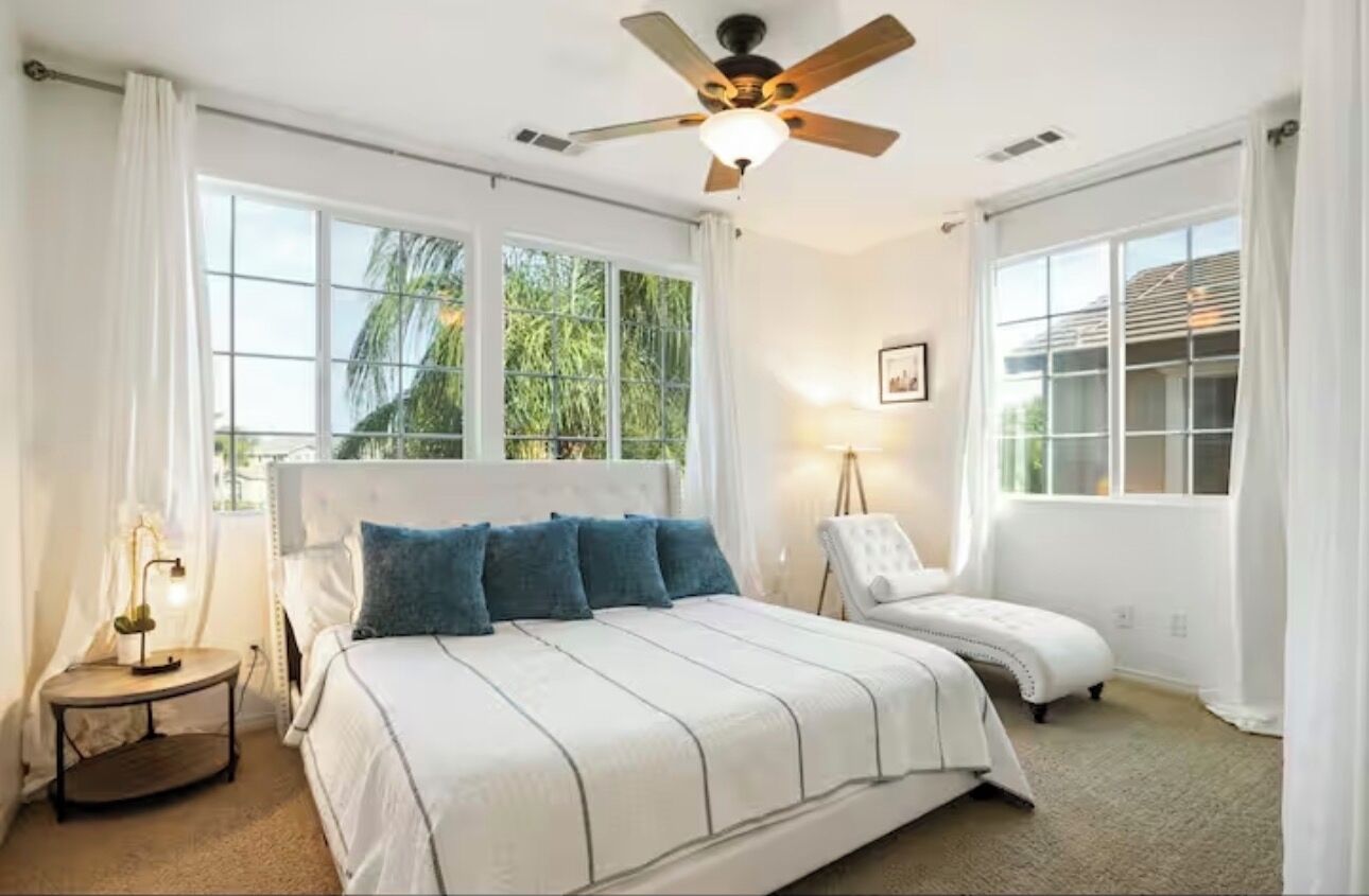 6 chambres, fer et planche à repasser, Wi-Fi gratuit, draps fournis