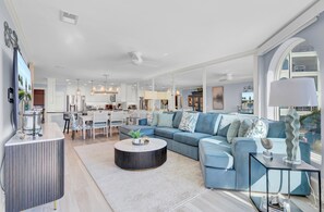 Smart TV - 118 Seascape by AvantStay | Pool + Oceanfront Views (Isle Of Palms)