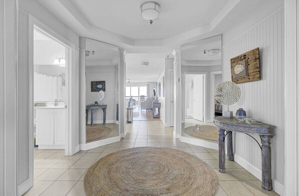 Interior - Beachfront 3BDR Condo w/ Pool & Deck Ocean Views | Ocean Blvd #102 by AvantStay (Isle Of Palms)