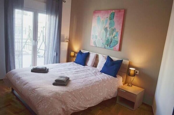 1 bedroom, iron/ironing board, free WiFi