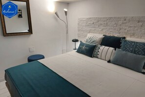Huoneisto, 1 suuri parisänky ja vuodesohva | 1 makuuhuone, silitysrauta/-lauta, ilmainen Wi-Fi, vuodevaatteet