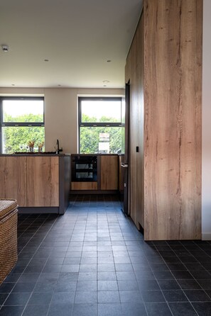 Interior - Heerlijk Boerderij Verblijf 5 Aparte Slaapkamers (Hulste)