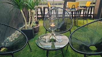 Private room en-suite bathroom | Oppholdsområde | Smart-TV