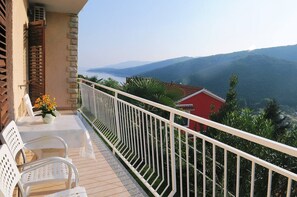 Family Studio | Travel crib, free WiFi, bed sheets - Villa Adria (Labin)