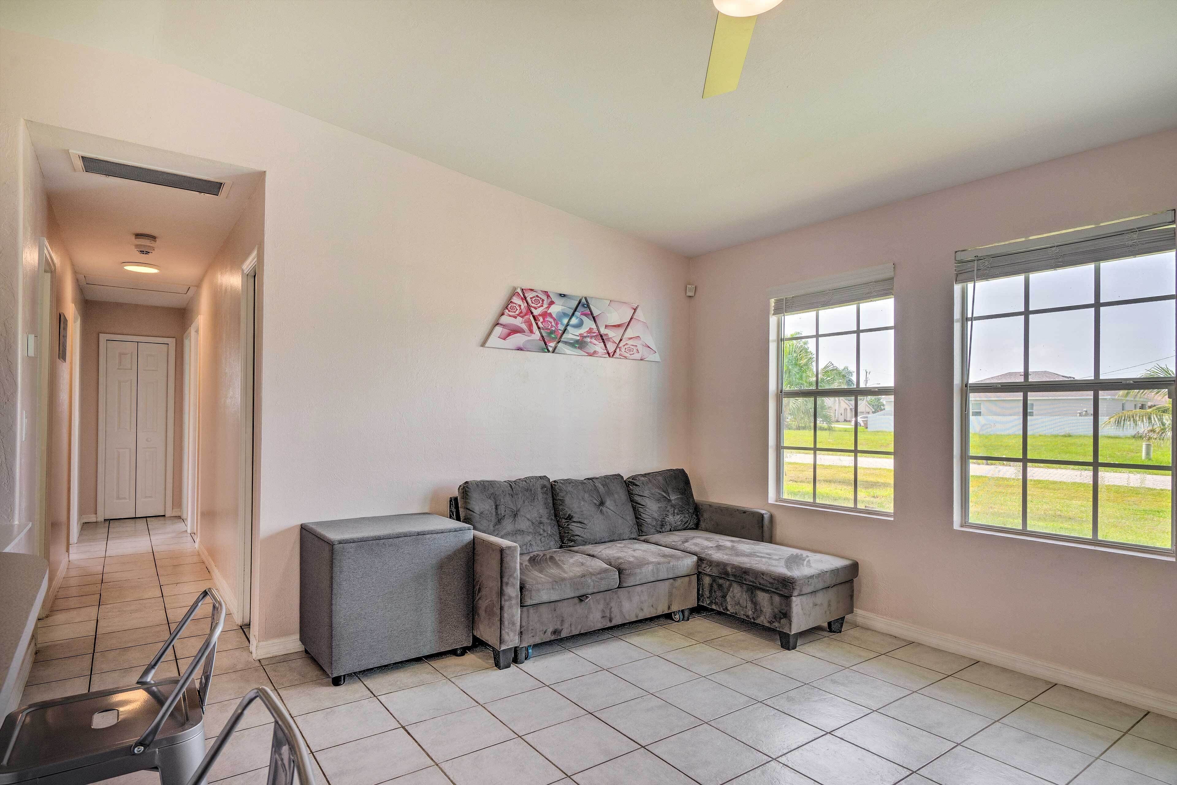 Renovated Cape Coral Family Retreat w/ Pool!