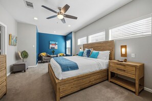 4 bedrooms, desk, iron/ironing board, travel cot