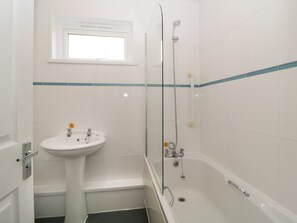 Shower - Harcombe House Bungalow 3 (Newton Abbot)