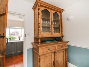 3 bedrooms, individually decorated, individually furnished, free WiFi
